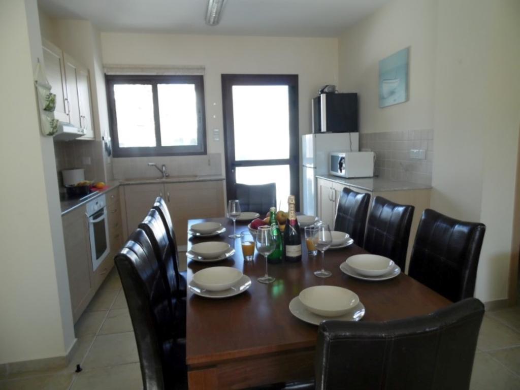 Villa Alexandra Ayia Napa Bagian luar foto